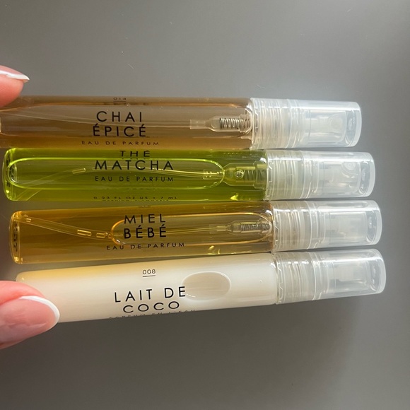 Assorted Niche Fragrance Sample Vials - Picture 3 of 4